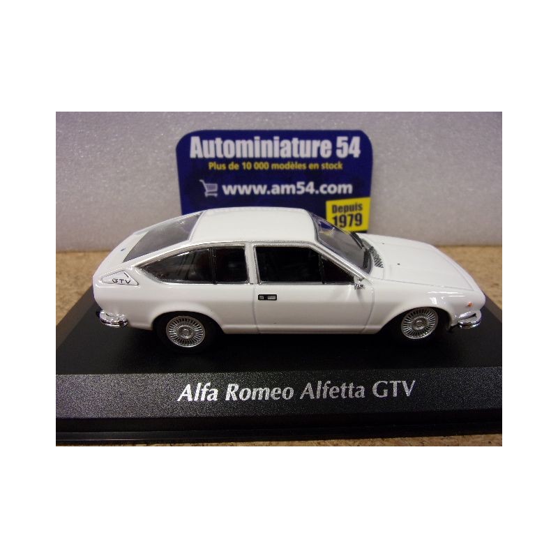 Alfa Rom O Gtv White Maxichamps