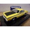 Plymouth Fury Road Runner yellow 1975 CLC541 Ixo Models