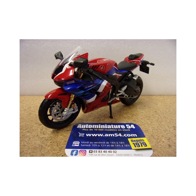 Honda CBR 1000RR R Fireblade SP 2020 1:12 20099 Maisto