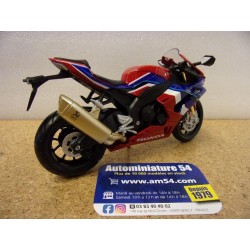 Honda CBR 1000RR R Fireblade SP 2020 1:12 20099 Maisto