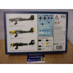 Ju 87 B2 R2 Stuka n°1292 Italeri  Maquette 1.72