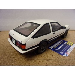 Toyota Sprinter Trueno AE86 white 1985 OT444B OttoMobile