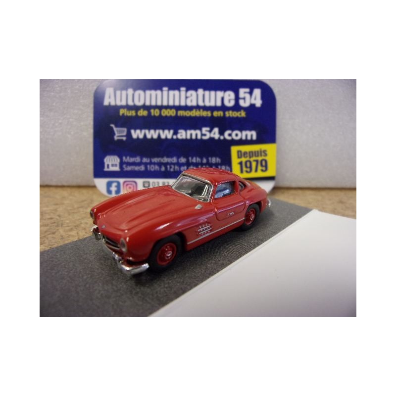 Mercedes-Benz 300 SL red 1/87 452676000 Schuco