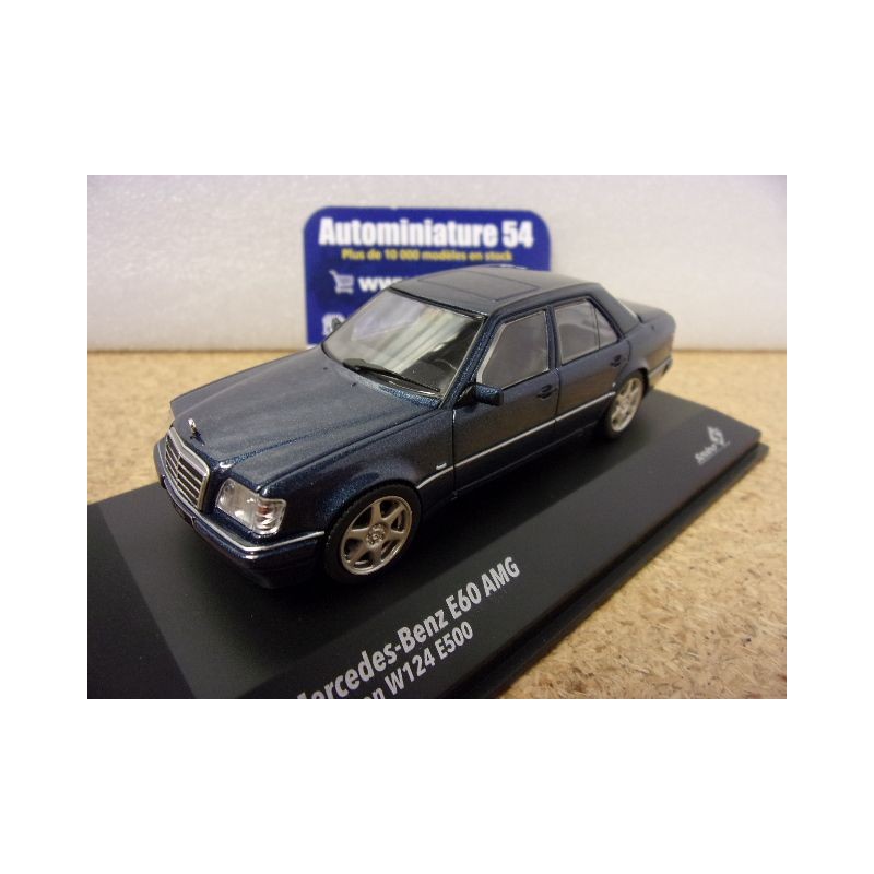 Mercedes E60 AMG W124 E500 Nautical Blue 1994 S4313203 Solido