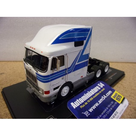 International Eagle Cabover White 1995 TR190 Ixo Models