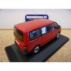 Volkswagen T5 Transporter Tdi red 2003 CLC564 Ixo Models