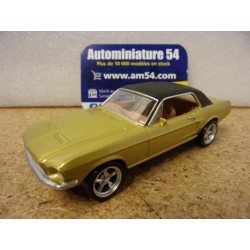 Ford Mustang Fastback green met. 1968 270569 Norev  Jet Car