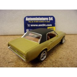 Ford Mustang Fastback green met. 1968 270569 Norev  Jet Car