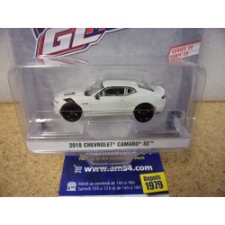 Chevrolet Camaro SS white 2018 "GL Muscle" 13350-E Greenlight 1.64ième