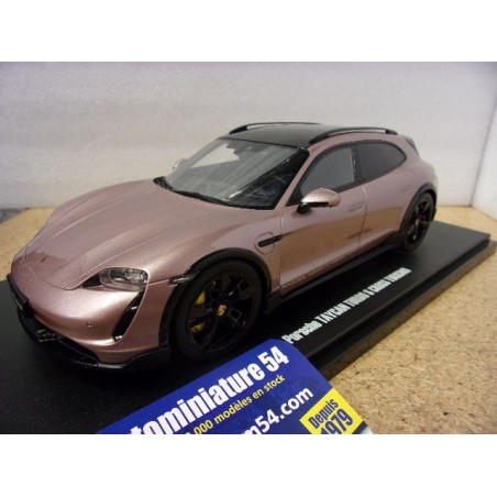 Porsche Taycan Turbos S Cross Turismo Frozen Berry Metallic 2022 GT440 GT Spirit