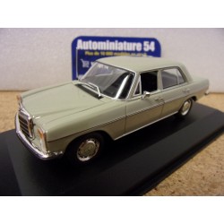 Mercedes Benz 200/8 Grey...