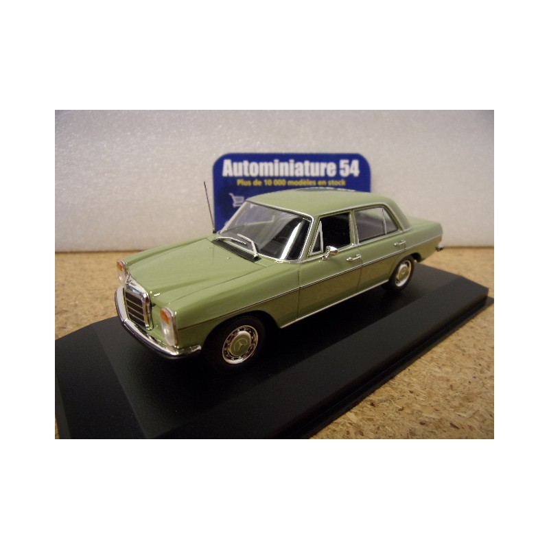 Mercedes Benz 200/8 Green1968 940034007 MaXichamps