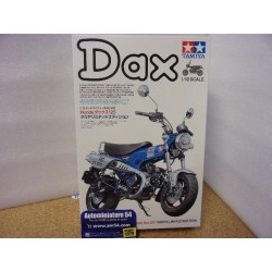 Honda Dax 125 14145-2600 Tamiya Maquette