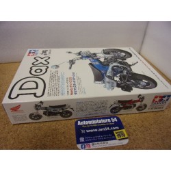 Honda Dax 125 14145-2600 Tamiya Maquette