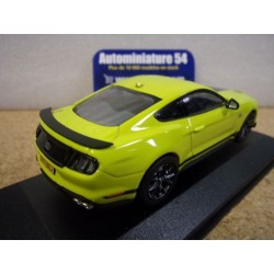 Ford Mustang MK6 GT Mach1 RHD Grabber Yellow VA15504 Vanguards