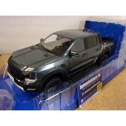 Ford Ranger Raptor grey...