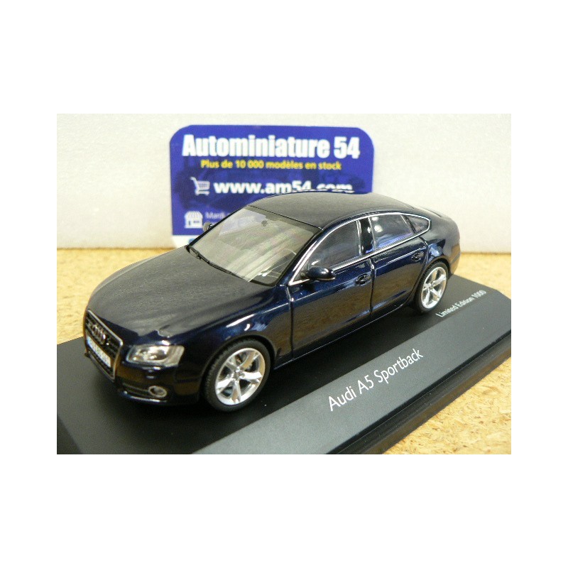 Audi A5 Sportback tiefseeblau 450738700 Schuco