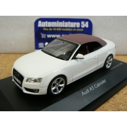 Audi A5 Cabrio Ibis white + softop 450728100 Schuco