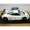 1996 McLaren F1 GTR white S1804108 Solido