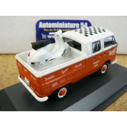 Volkswagen Combi T2a Pick up + Vespa PX 450723700 Schuco