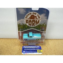 Ford F250 Farm & Ranch "Down on the Farm" serie 10 48100-c Greenlight 1.64ième